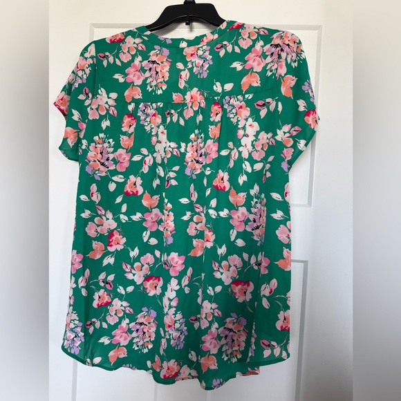 TORRID | Gorgeous Green Blouse - Picture 6 of 8